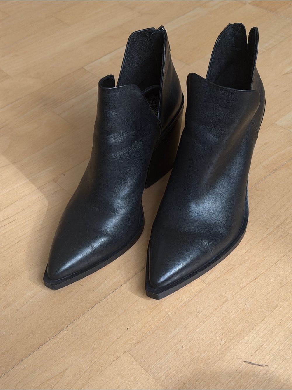 Vince Camuto Black Pointed Leather Ankle Booties